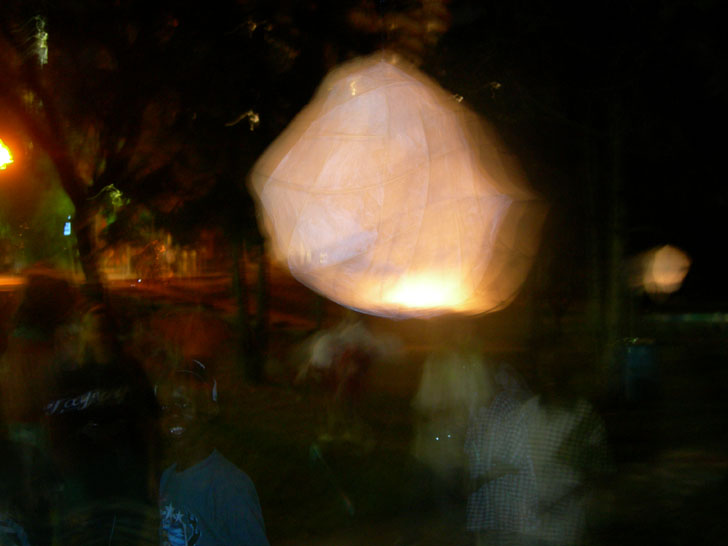 [lantern+fest.jpg]