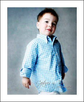Kansas City Child Photographer boy in checkered blue shirt
