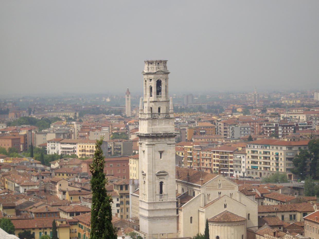 [Rid+Torre+Duomo+Verona.jpg]