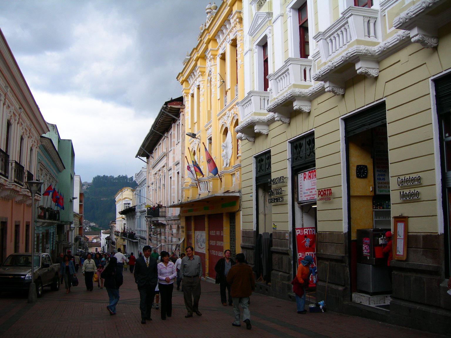 [09.+Quito+(6).JPG]