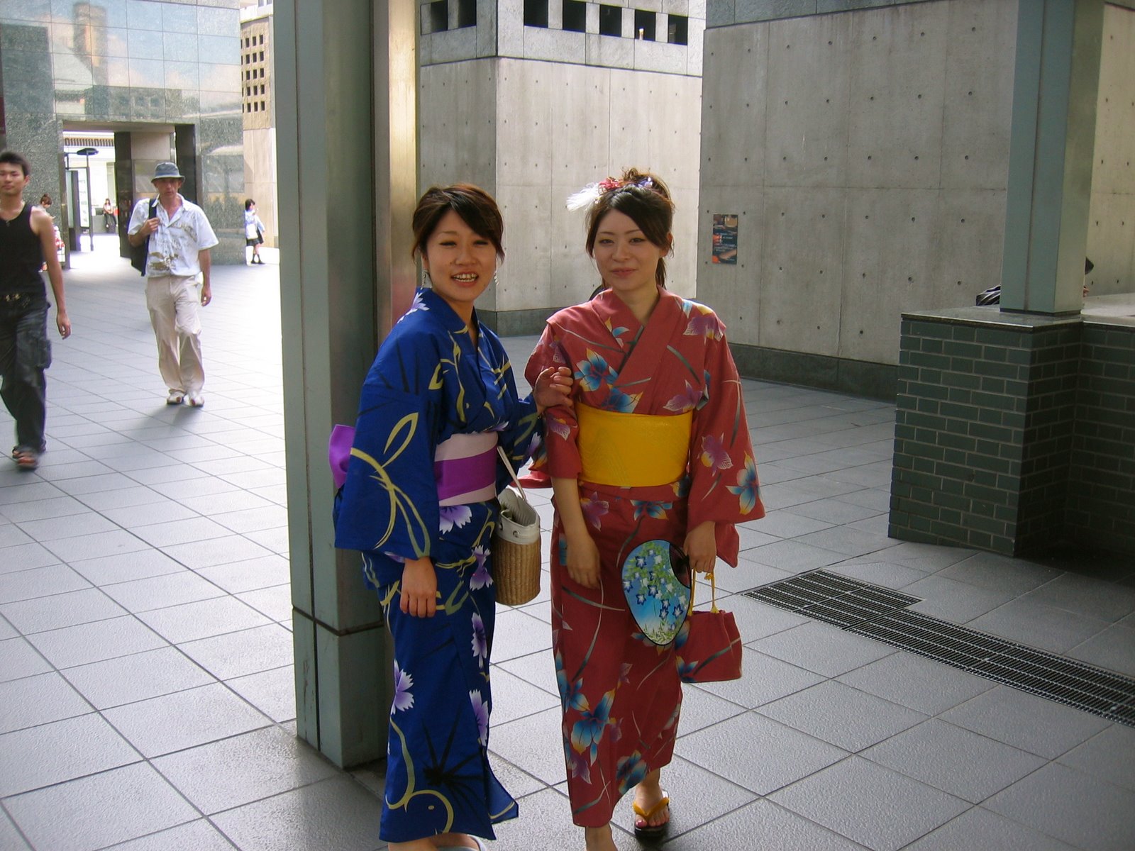 [kimono2.jpg]