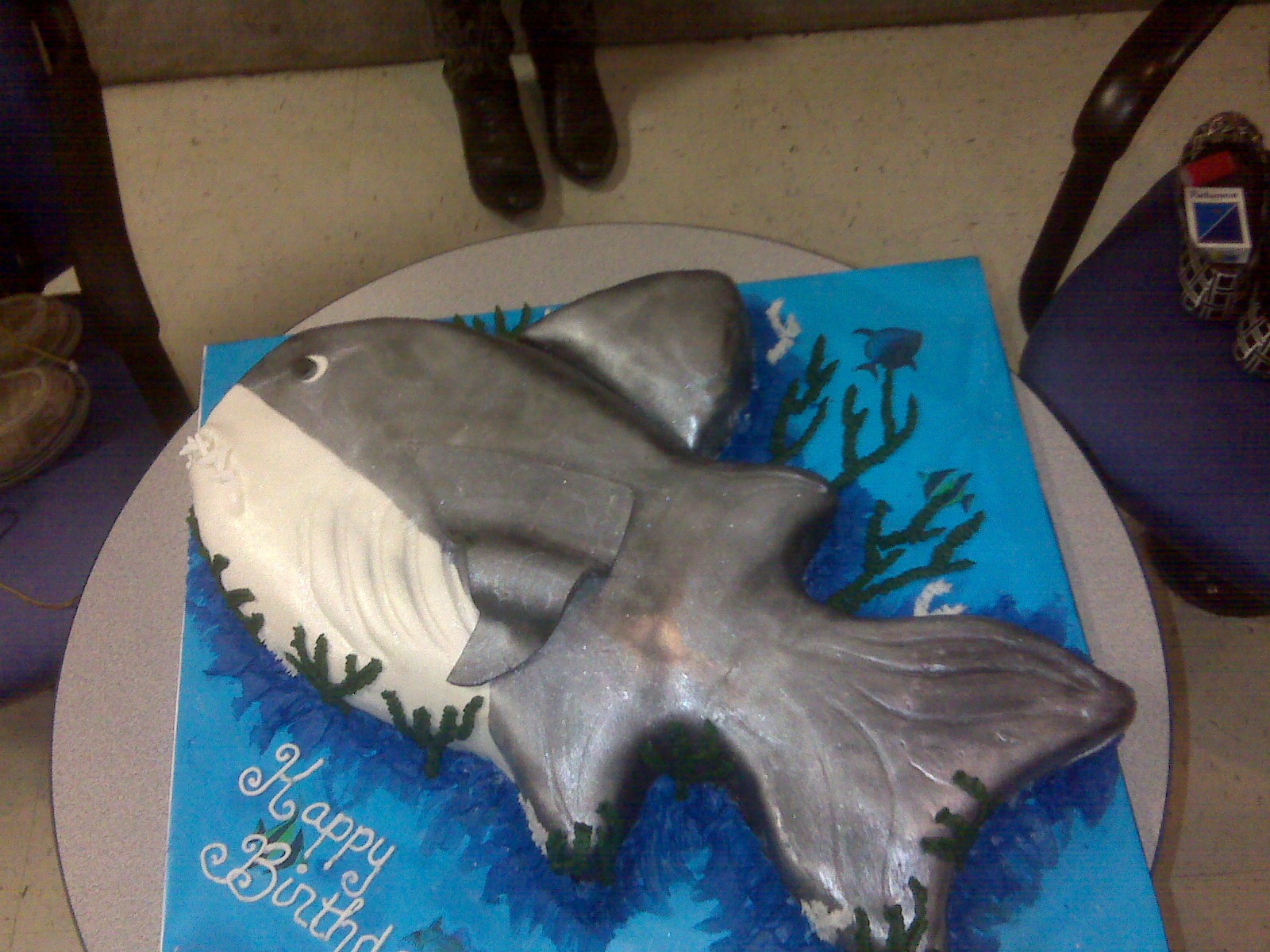 [Shark+Cake.jpg]