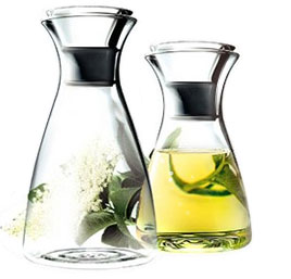 [essential+oils+and+fragrance+oils.JPG]