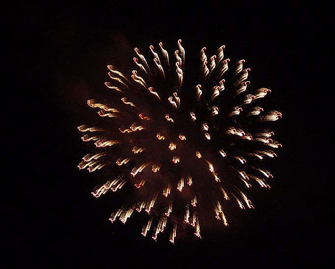 [Fireworks+08+008.JPG]