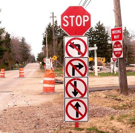 [Traffic_20Signs_20Obvious.jpg]