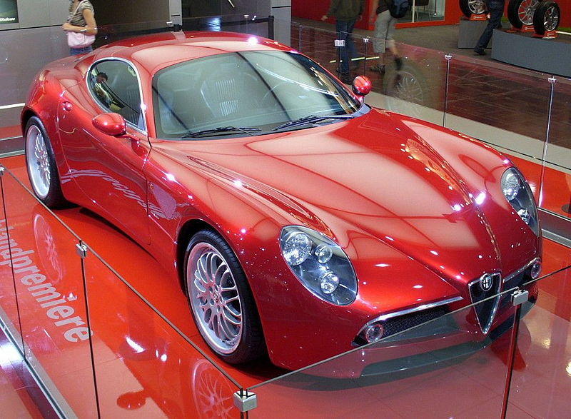 [Alfa_Romeo_8C_Competizione2.jpg]