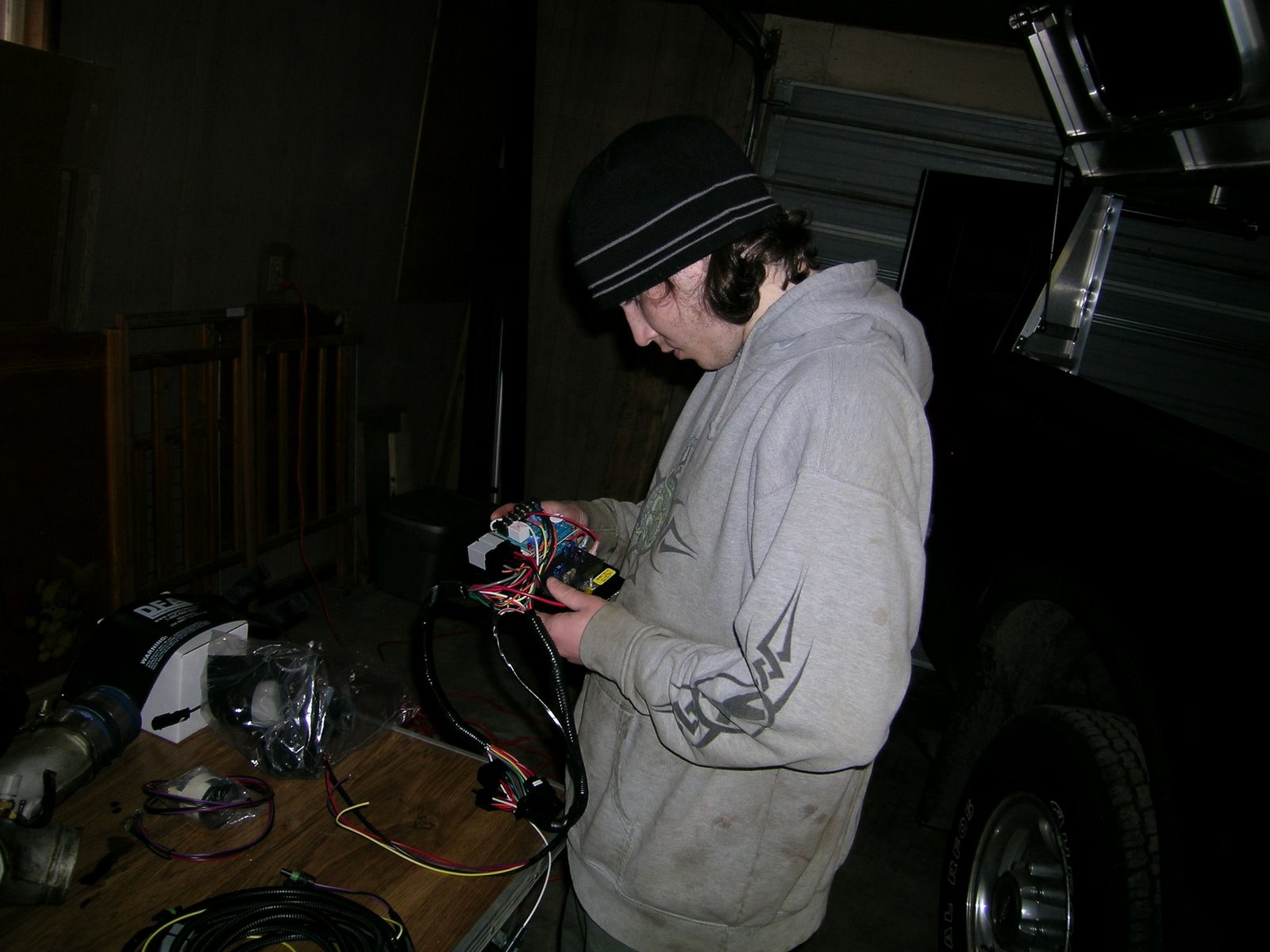 [Brandon+with+wires+.jpg]