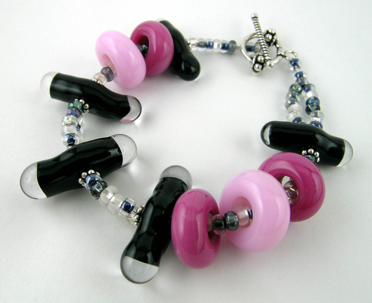 [pink+slider+bracelet.jpg]