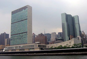 [United_Nations_HQ_-_New_York_City.jpg]