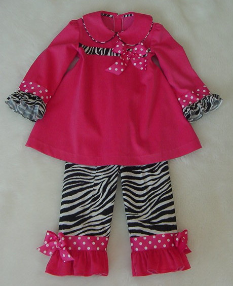 [Pink+zebra+pants+dot+bows.JPG]