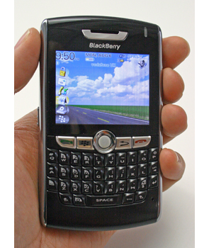 [blackberry8820.jpg]