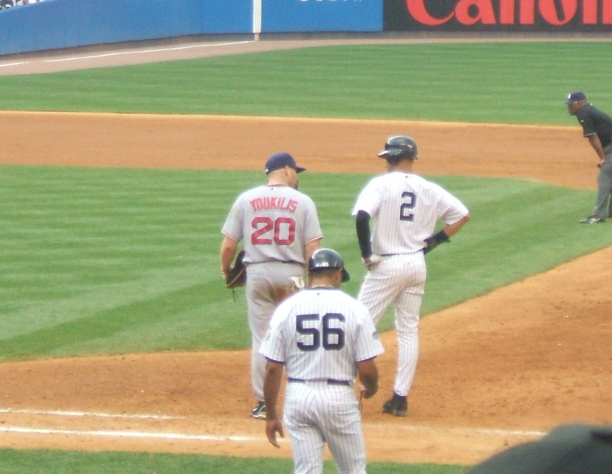 [youk+and+Jeter.jpg]