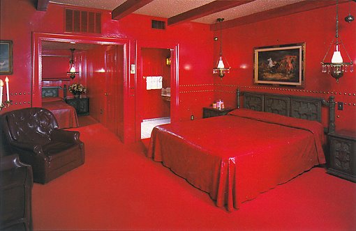 [valentine-red-room.jpg]