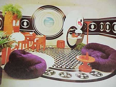 [living-room_1960.jpg]
