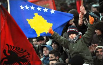[kosovo+bandeira.jpg]