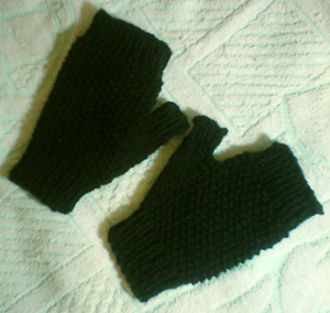 [gloves_black.small.jpg]