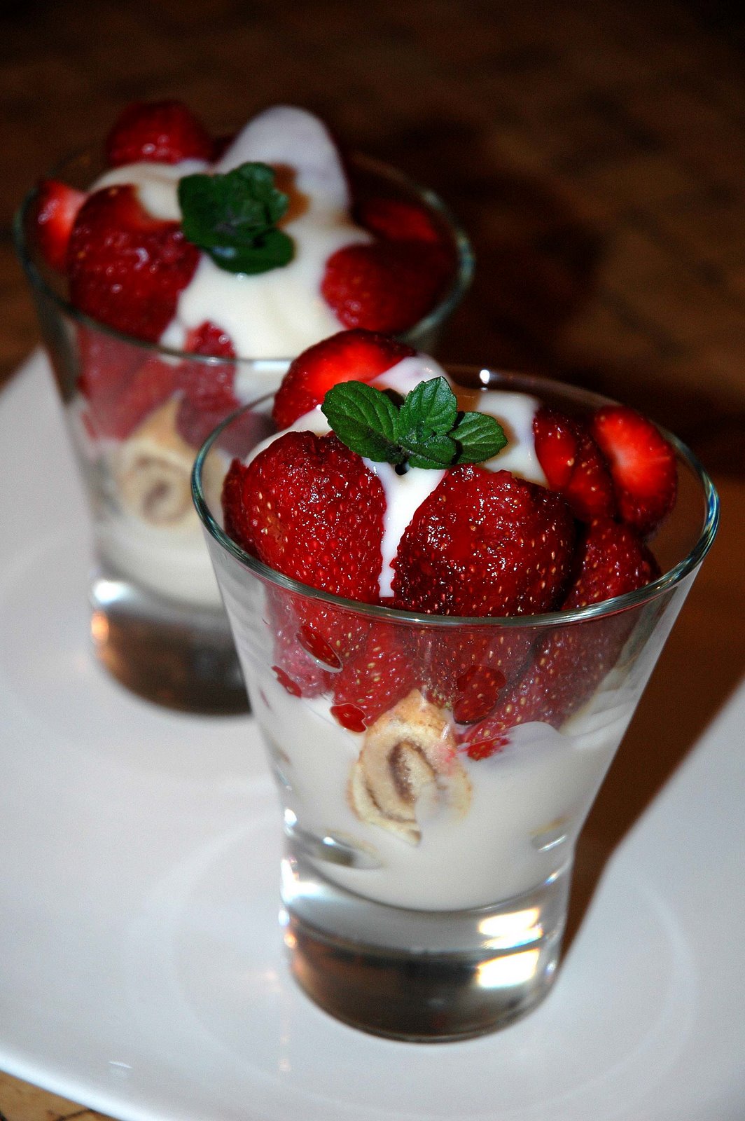 [Dessert+royal+aux+fraises.jpg]