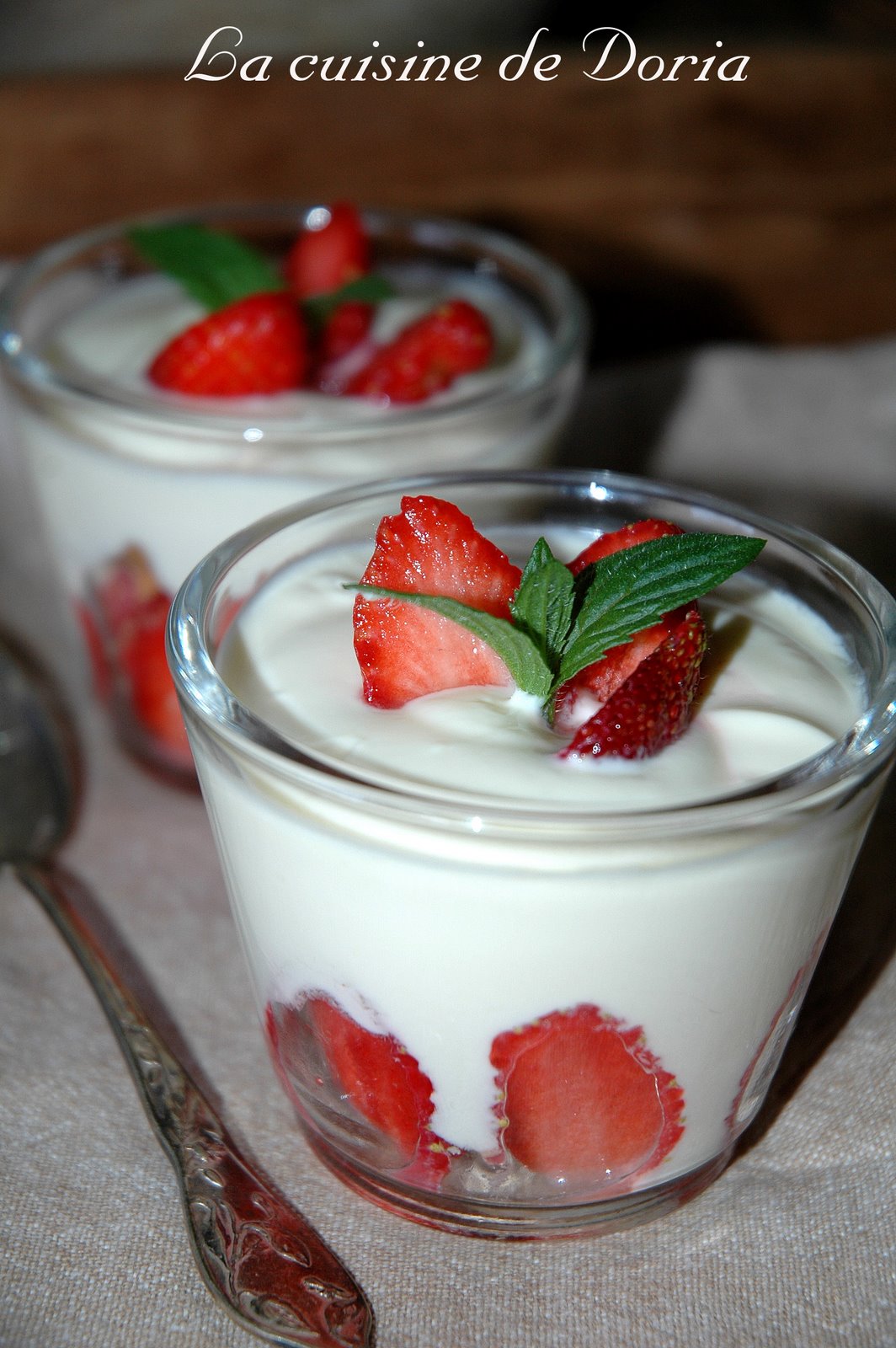 [Trifles+à+la+fraise.jpg]
