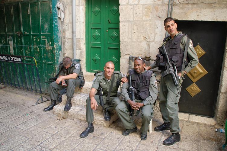 [Israeli+Military+Police...Ruthless+&+Mean.jpg]