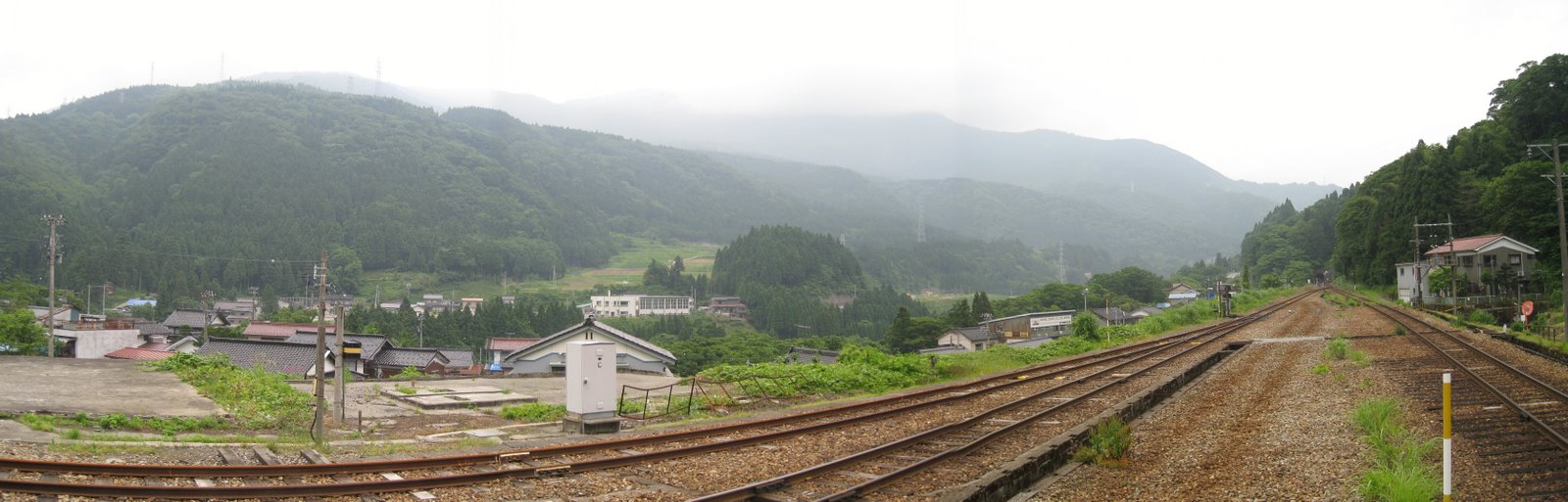 [Toyama-mountain-range4.jpg]