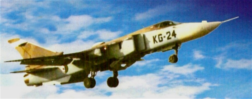 [ARGELIA+SU-24MR+KG-24.jpg]