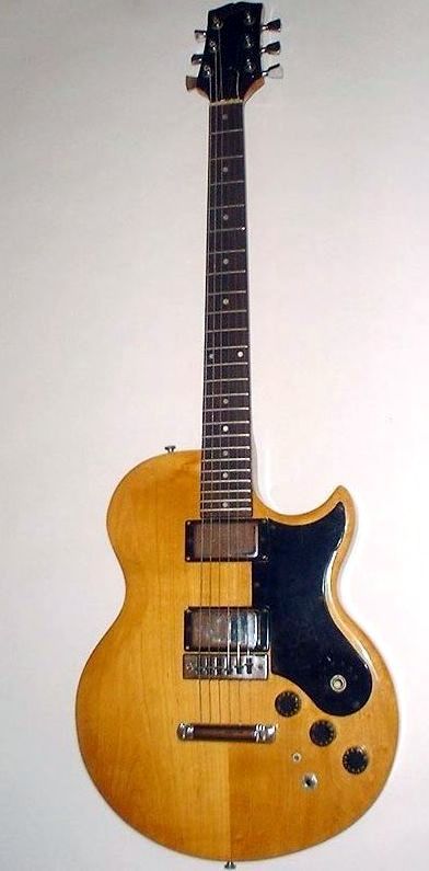 [Gibson+L6-S+Custom+1975.jpg]