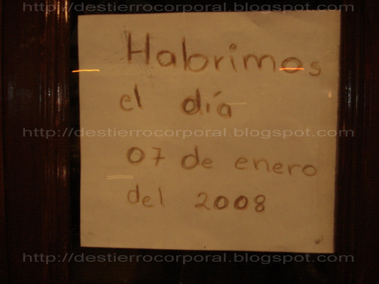 [2008+01Ene+05+04+Letrero+en+la+Biblioteca+PÃºblica+Municipal.jpg]