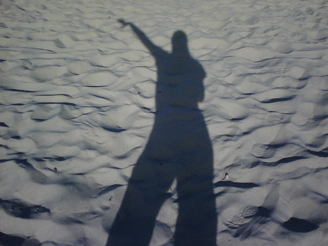 [sand+shadow+3.jpg]
