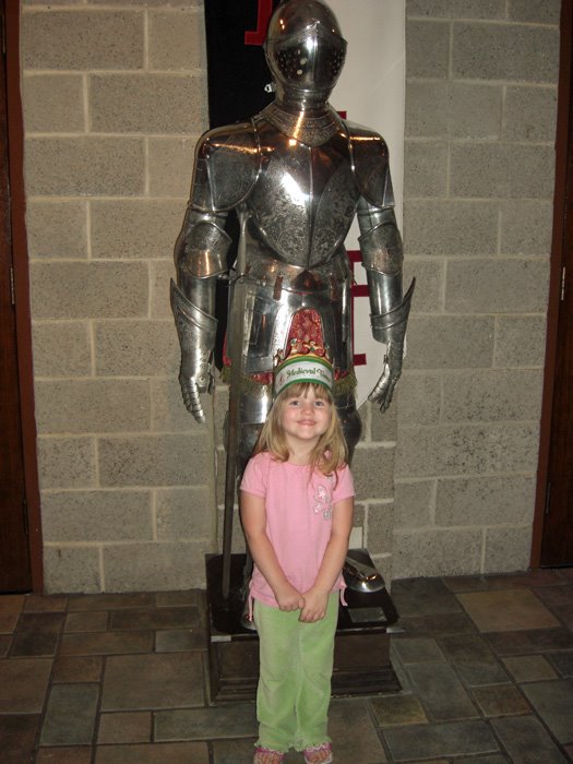 [Hannah+with+armor.jpg]