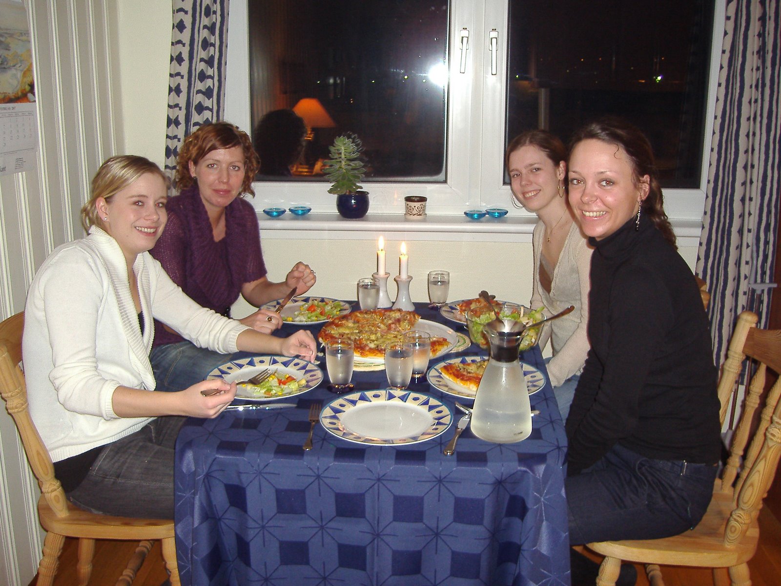 [Susanne,+Eva,+Ranveig+og+Magdalena+(2).JPG]