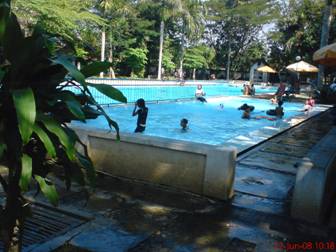 [Pemandian+sri+Tanjung+Pool+Nganjuk.jpg]