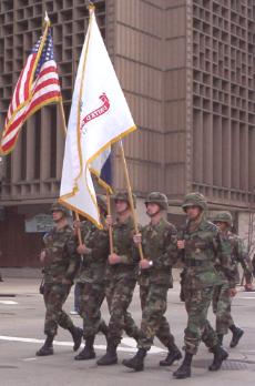 [blog-+veterans+day+parade.jpg]