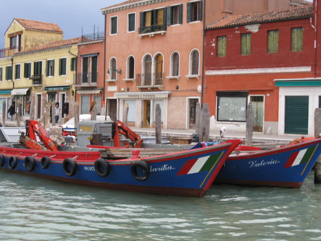 [Murano+boats.jpg]