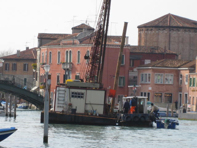 [barge+Venice.jpg]