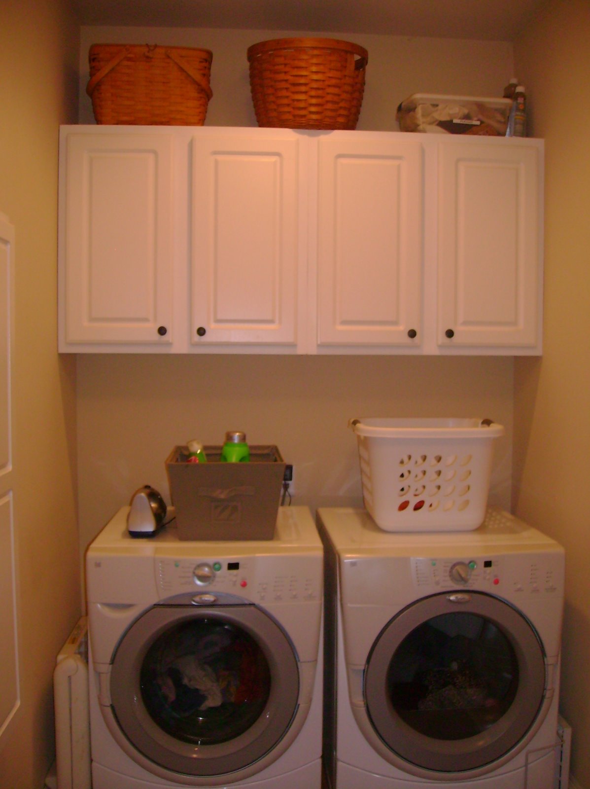 [Laundry+Room.JPG]