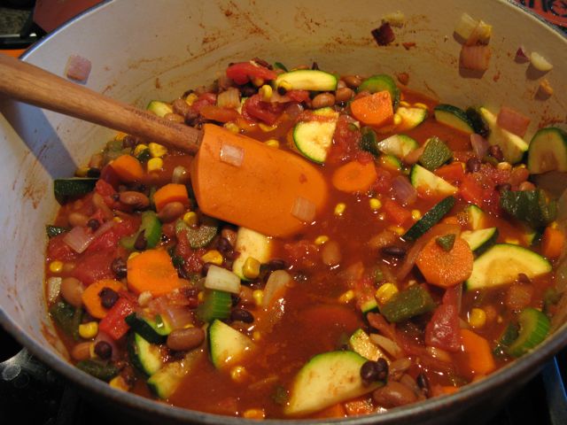 [veg+chili+cooking.jpg]