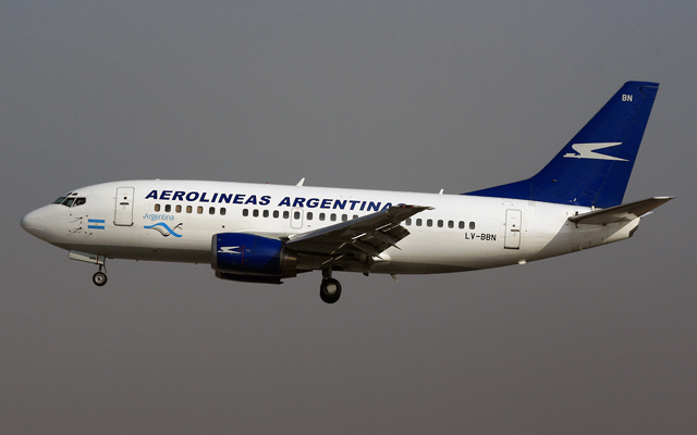[Aerolineas_Argentinas_B737-500_LV-BBN.jpg]