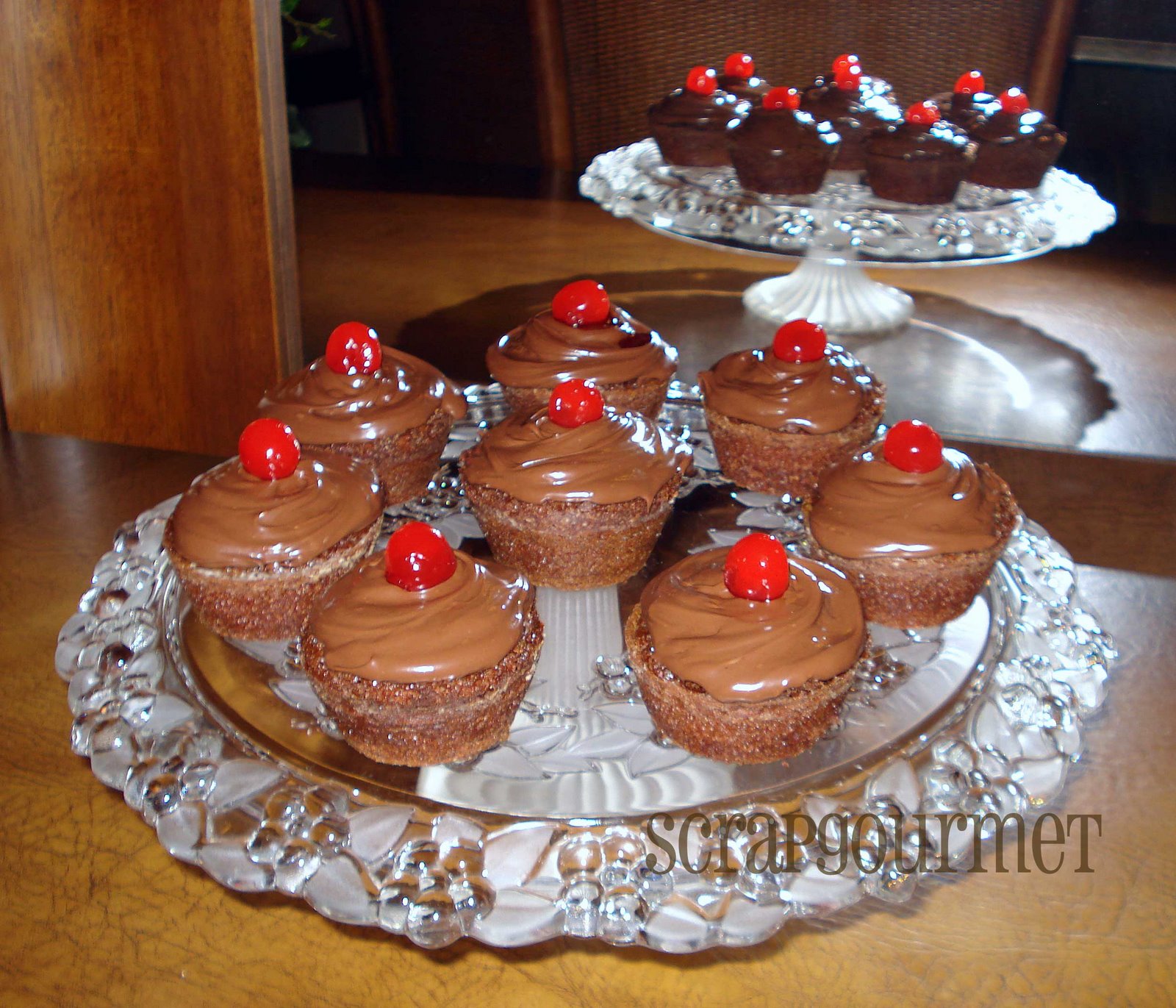 [Cupcakes-de-chocolate-com-n.jpg]