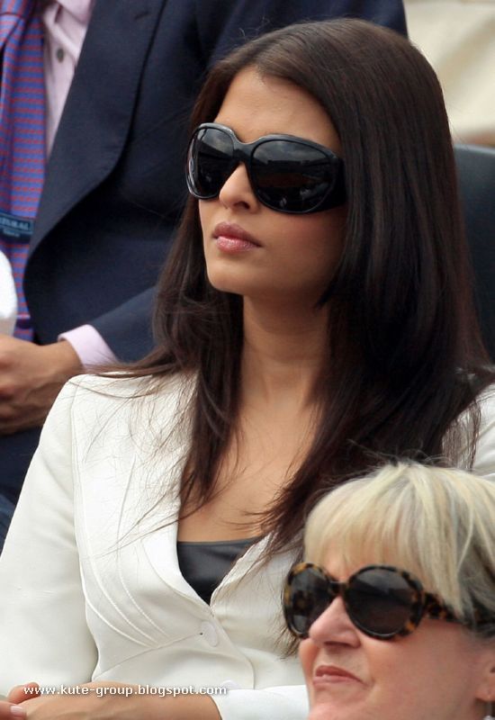 [aish+at+french+open+2007+(3).jpg]