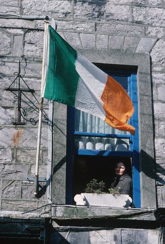 [irlanda-bandiera.jpg]
