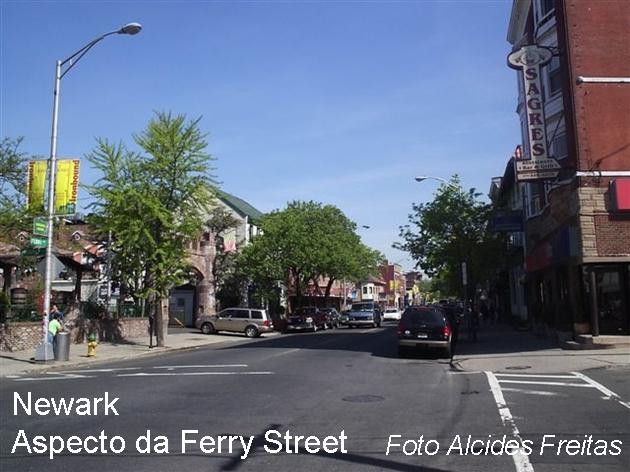[(5)+2+Aspecto+da+Ferry+Street,+Newark.JPG]