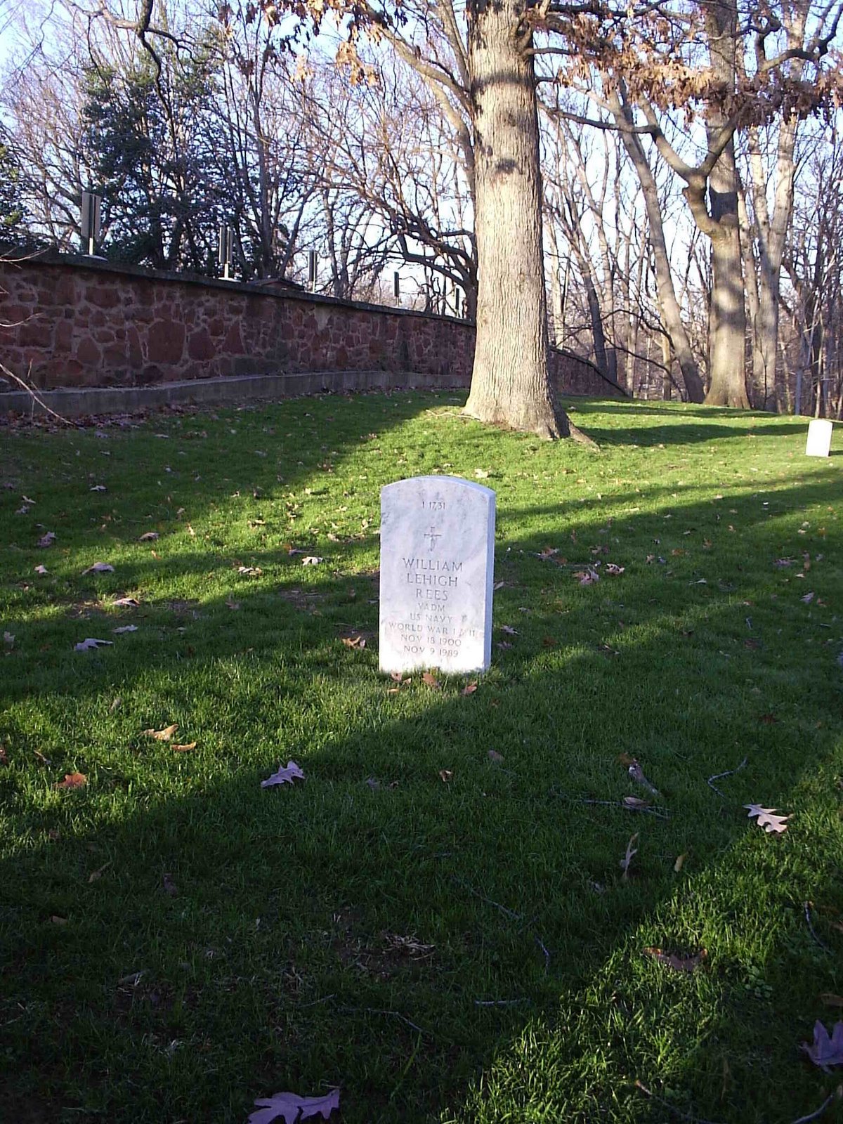 [Rees+Gravesite+at+Arlington.jpg]