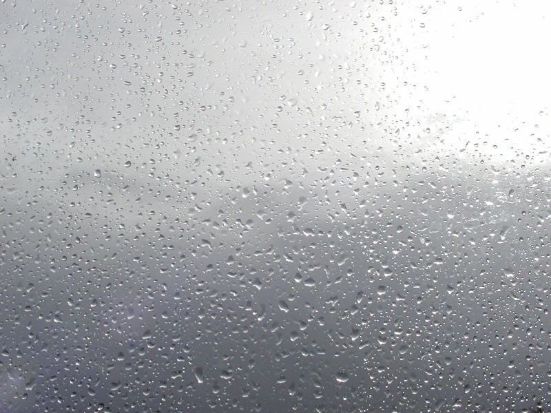 [bg-window-rain-800x600[1].jpg]