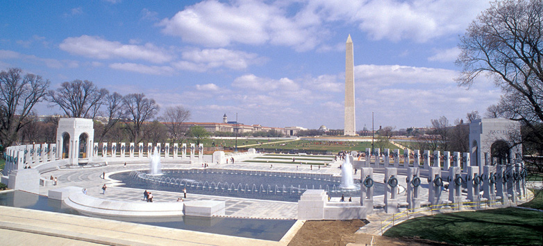 [2004-5memorial_plaza.jpg]