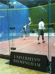 Lincou and Gaultier warm up for their semi-final