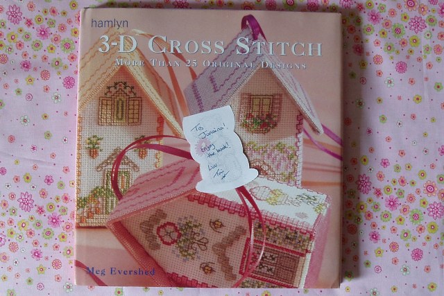 [3D+Cross+Stitch+Book+from+Toni-Feb.2008.JPG]