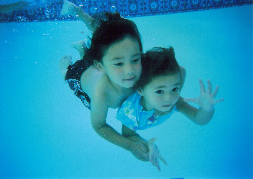 [Underwater+kids.jpg]