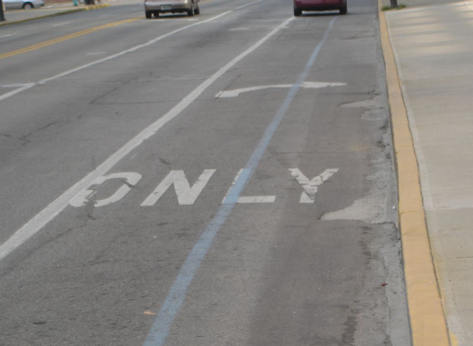 [bike-turn+lane.jpg]