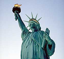 [statue+of+liberty.bmp]