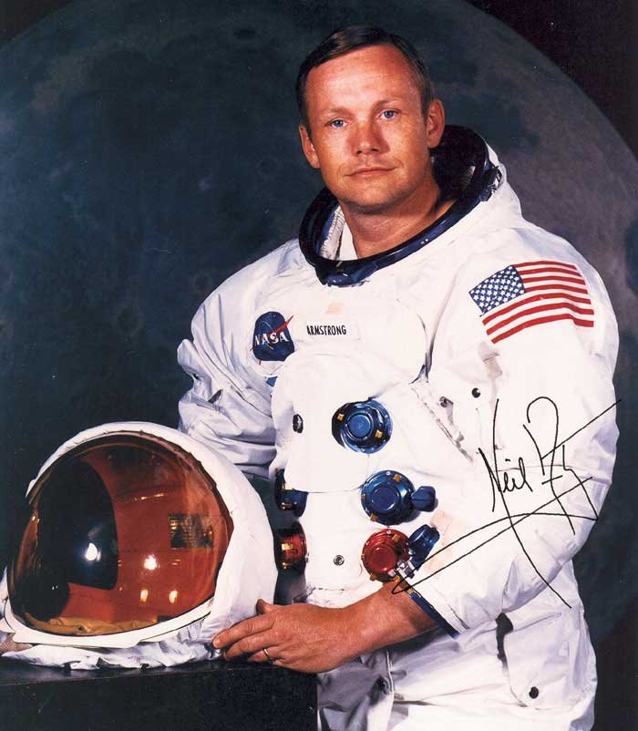 [Neil+Armstrong.bmp]